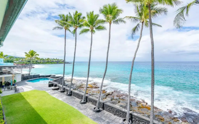 Kona Magic Sands Resort