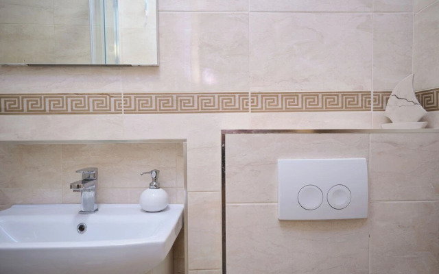 Apartment Galeriana Palace by Litto