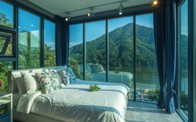 Riversky Pension