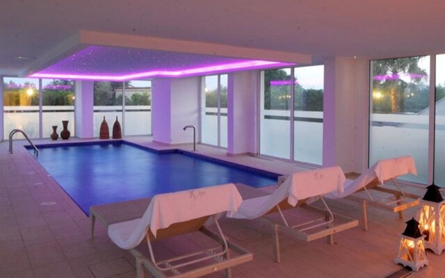 Kinetta Beach Resort & Spa - All Inclusive