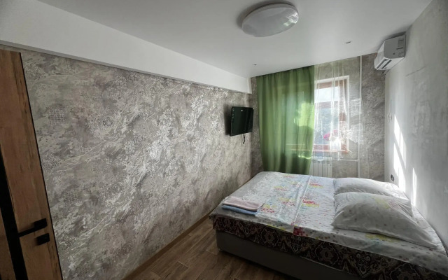 Саквояж на улице Бакинская 3