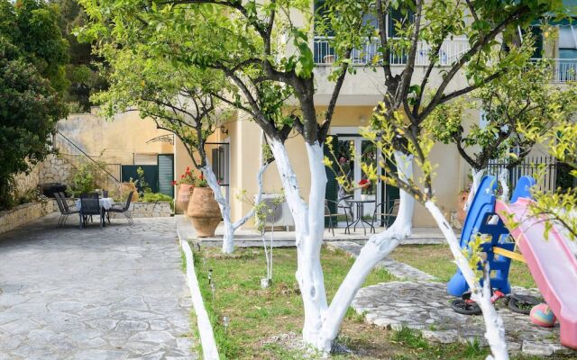 Villa Armeni by Corfuescapes