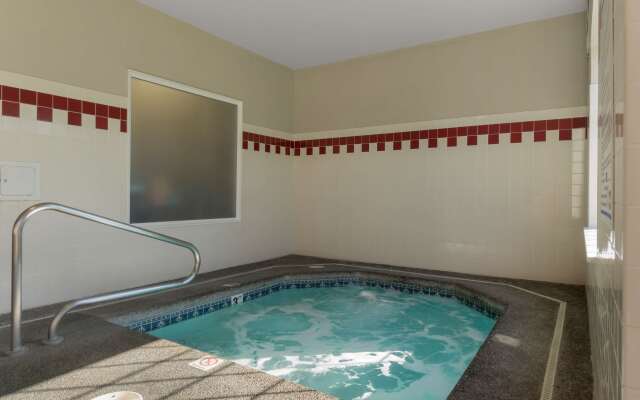 Best Western Plus Park Place Inn & Suites