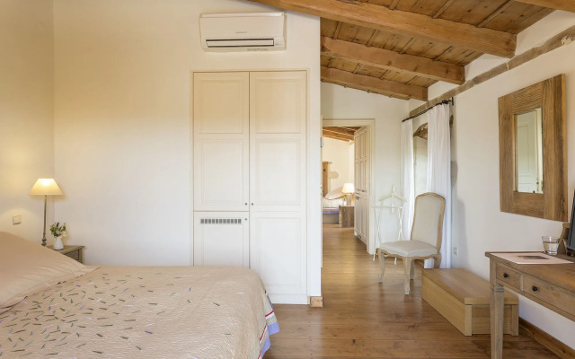 Kapsaliana Village Hotel