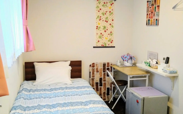 Tokyo stay Hut SARI