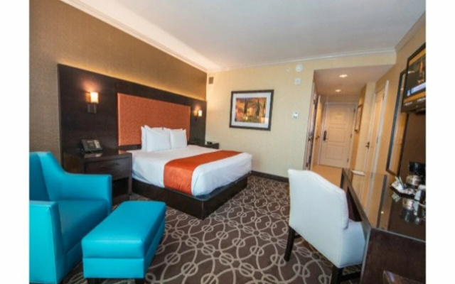Argosy Casino & Hotel