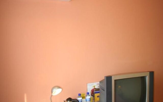 Hanting Hotel Qingdao University Maidao Metro Station