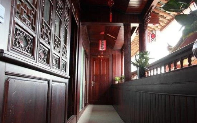 Lijiang Yunyinge Inn