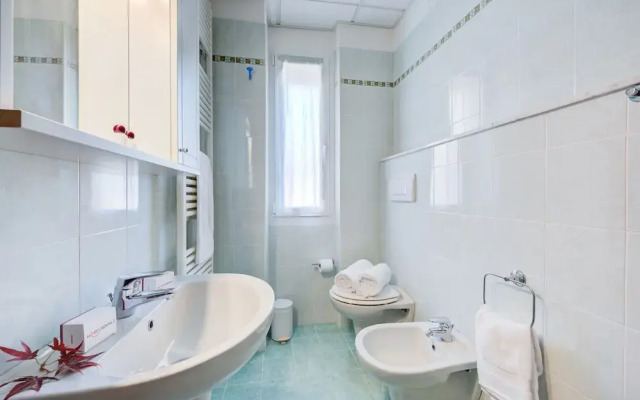 Frontline Beach 8 - B4 - Near To The Sea