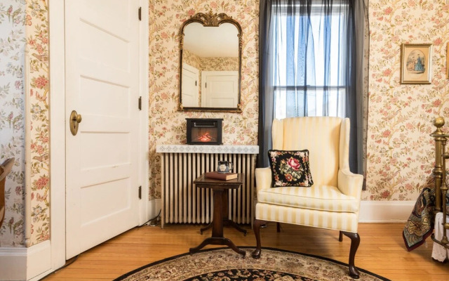 Ringling House Bed & Breakfast