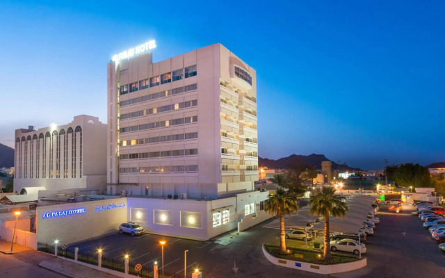 Al Falaj Hotel