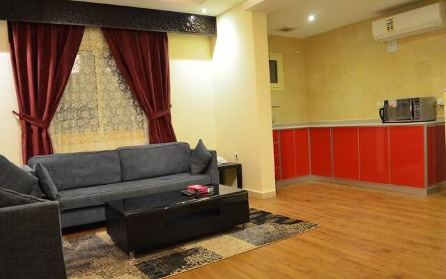 Grand Plaza Hotel Suites