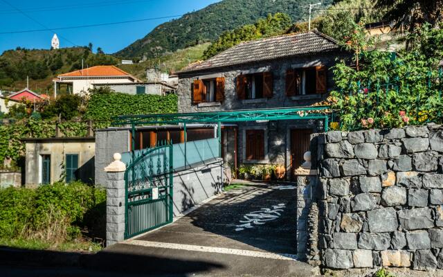 Stone House Vista II by Atlantic Holiday