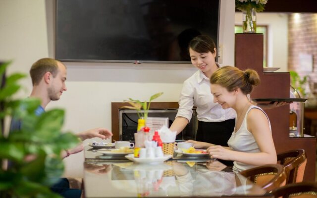 Hanoi 3B Premier Hotel