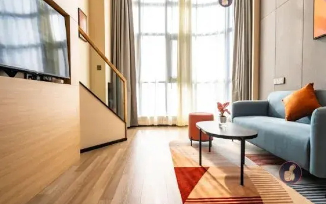 Longkou LanOuShangPin Hotel (Bosshang Shopping Plaza)
