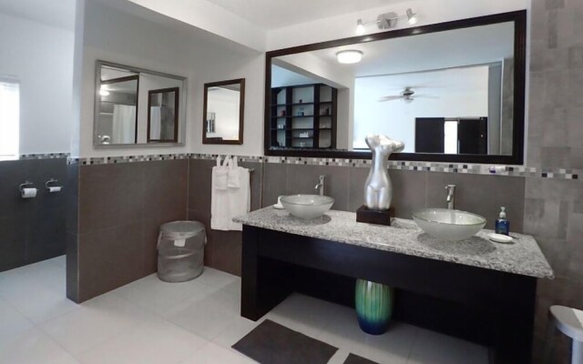 Dreamtime by the Sea, Montego Bay 6BR