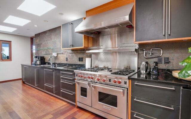 1633 La Jolla - 4 Br Home