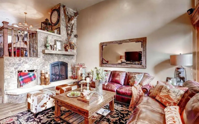 The Cedars Condominiums