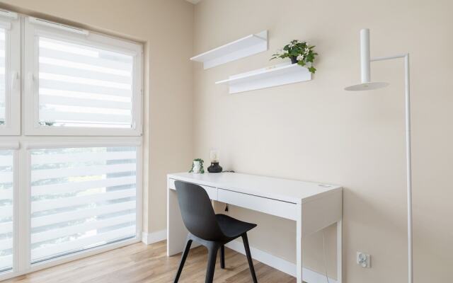 Tauron Arena Crakow Apartment by Renters