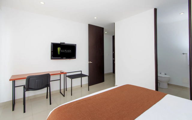 122 Plaza Aparta Hotel