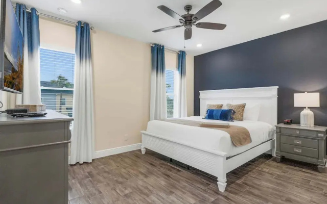 Caribbean Dreamin Vibrant Margaritaville Resort