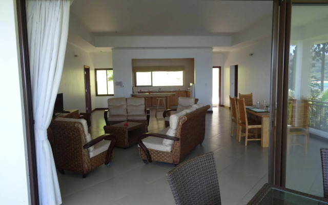 Sailfish Beach Villas