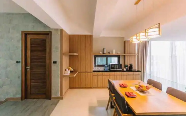 Sky View Luxury Pool Villa Suratthani