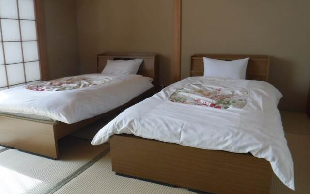Hotel RCS (Refresh Care Spa)