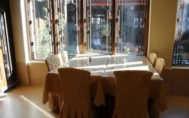 Xianghe Hotel