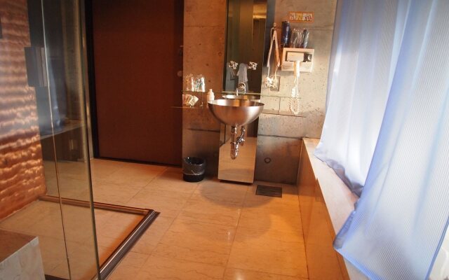 Hotel Continent Vijoux Osaka (Adult Only)