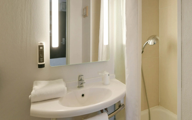 B&B HOTEL Le Mans Sud