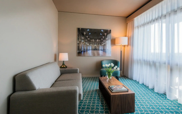 Hotel Dom Henrique Downtown