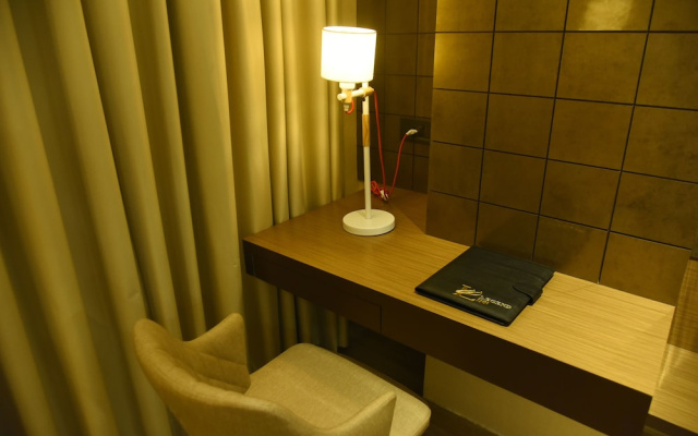 Legend Inn