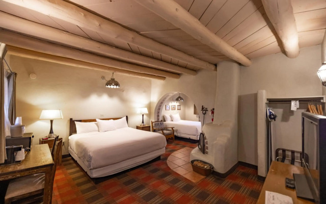 Sagebrush Inn & Suites