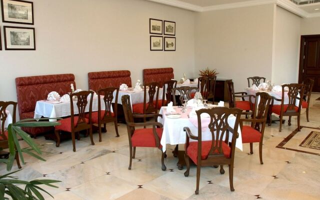 Hari Niwas Palace