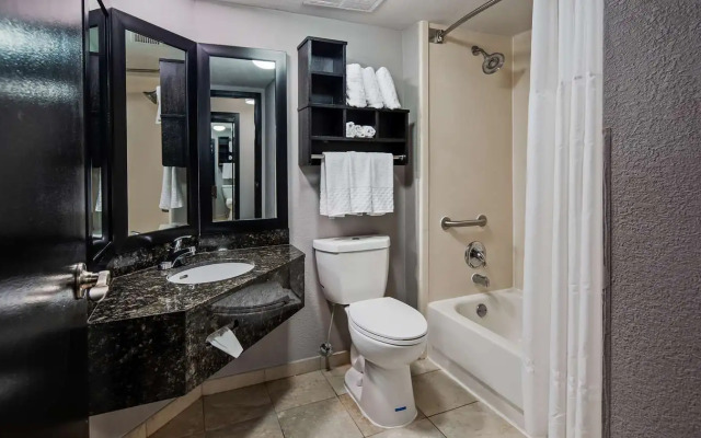 Comfort Inn & Suites Carrollton