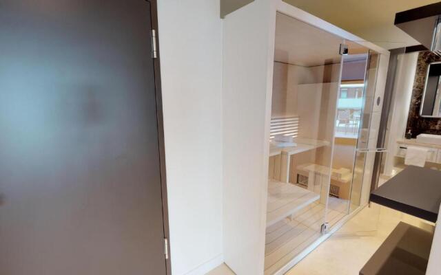 White Pearl Apartment 3.11