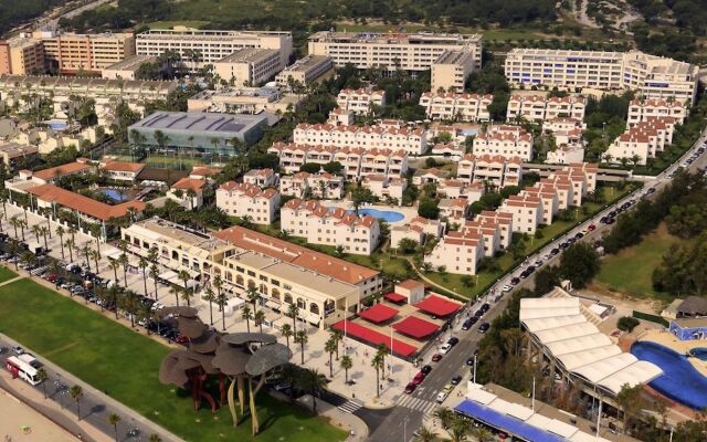 Apartamentos Estival Park