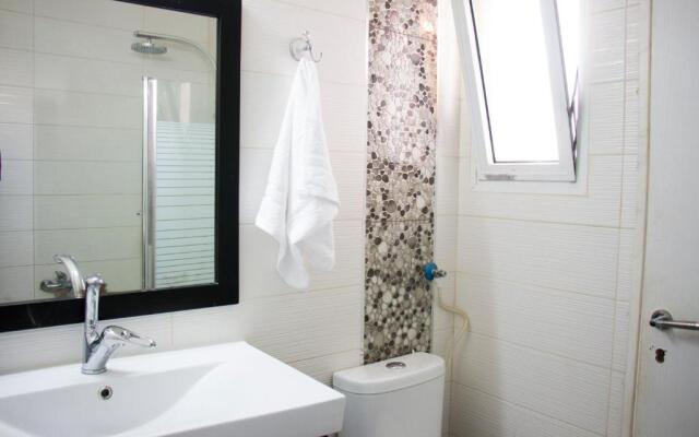 Beautiful 3 Bedroom Apartment