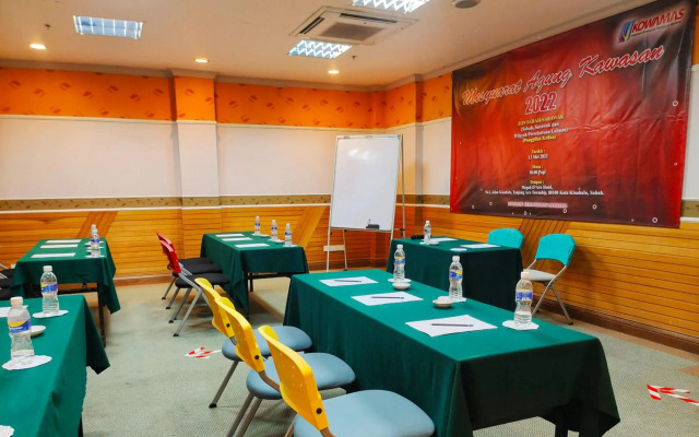 Megah D'Aru Hotel