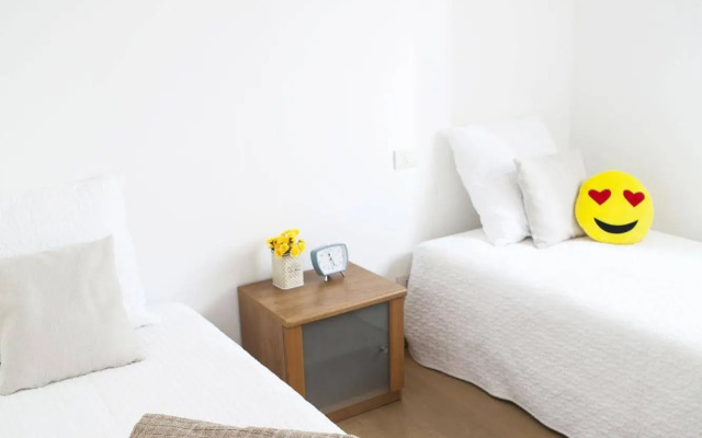 Alessia's Flat - Bright and Spacious