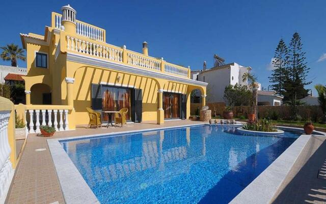 Villa Sesmarias in Carvoeiro