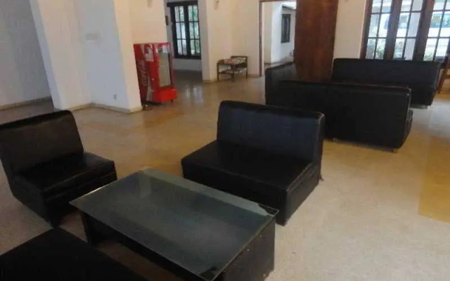 Dons Beach Hotel