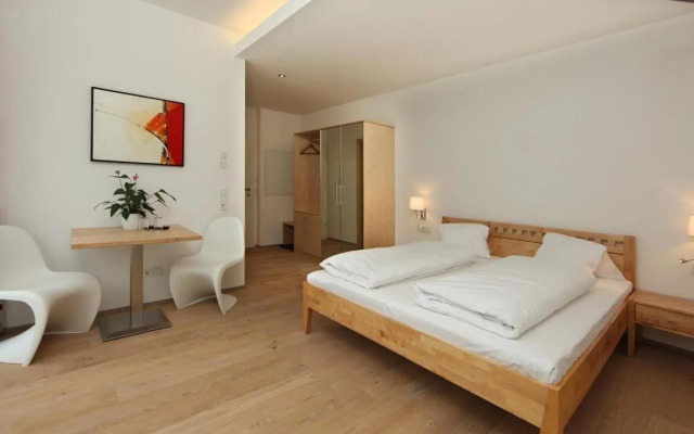 die dorfvilla - ALLES ANDERS