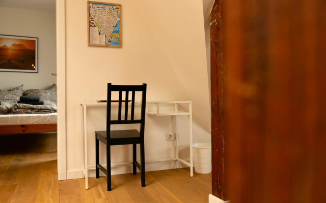 Wölkchen - Wohnung mit Balkon, Holzdielen & TV