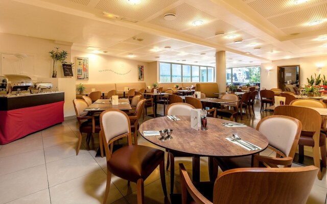 Appartements Montaigne