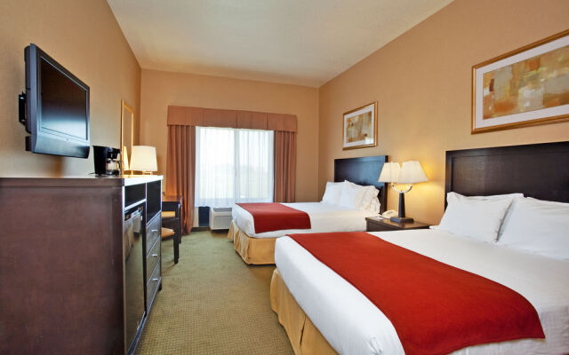 Holiday Inn Express & Suites Goodland