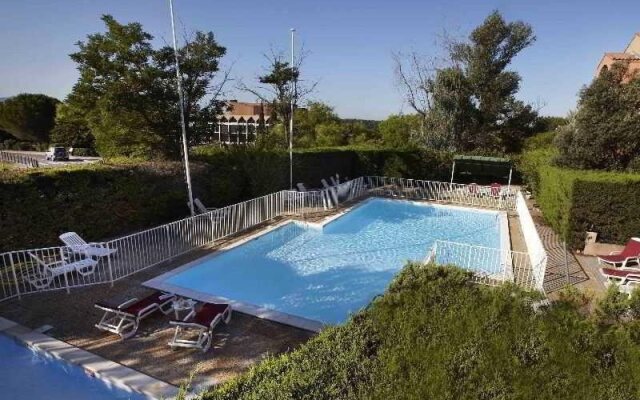 Citadines Aparthotel Aix Jas De Bouffan