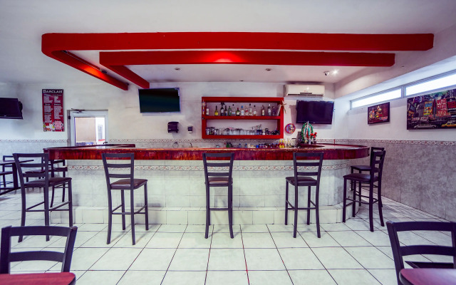 Capital O Hotel Diro, Monterrey