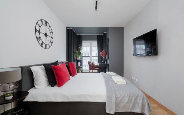 Apartment Dmowskiego by Renters Prestige